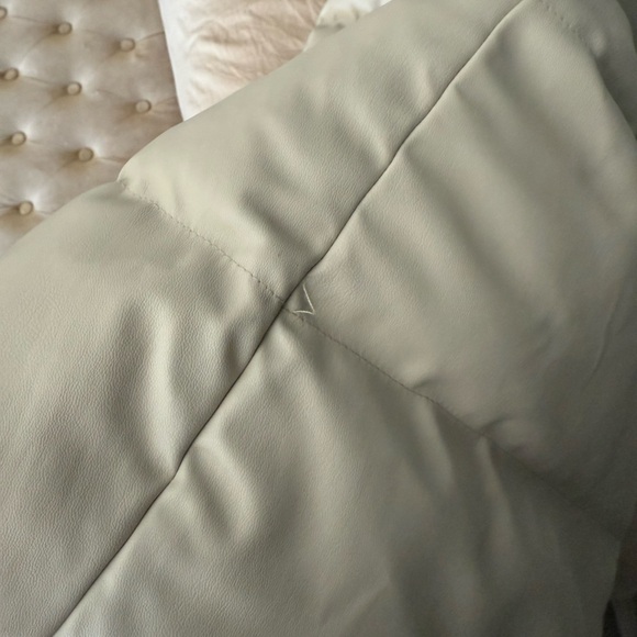 Zara Faux Leather Vest in Ecru - Picture 5 of 5